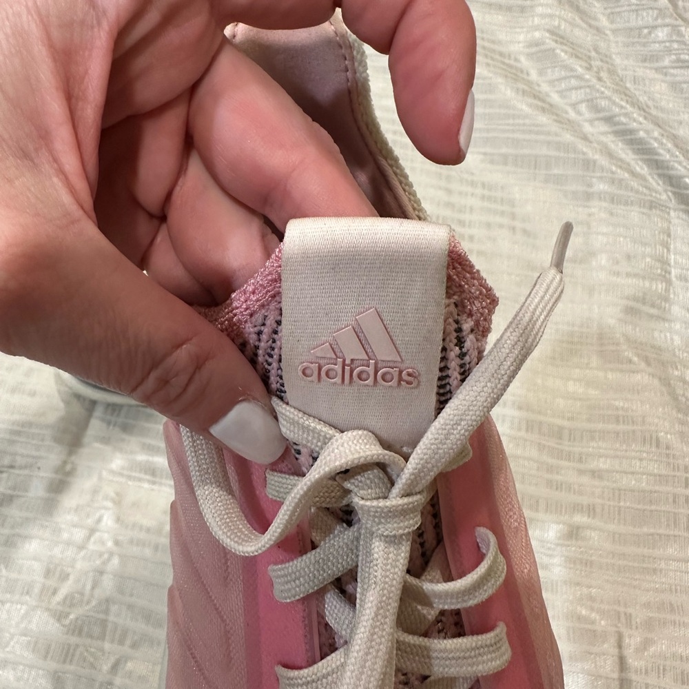 Pink Adidas Ultraboost - Picture 3 of 4